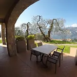 La Perla *