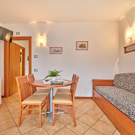 La Perla Apartament *